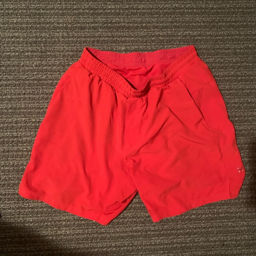 Lululemon Men’s Channel Cross Short